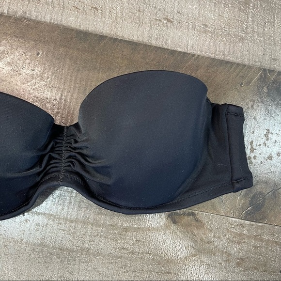 Victoria’s Secret Flirt Bandeau Bikini Top 32B - Picture 3 of 9